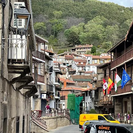 Casa Arbol
