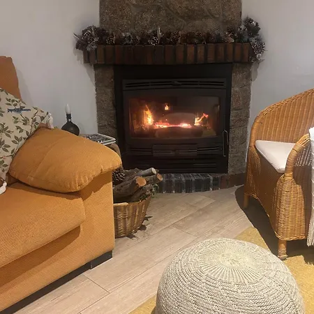 Casa Arbol Holiday home Pedro Bernardo